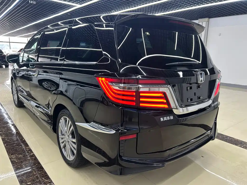 Honda Elysion — миниатюра 5