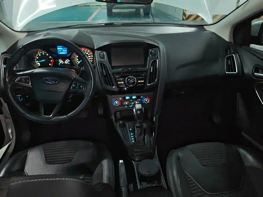 Ford Focus — миниатюра 12