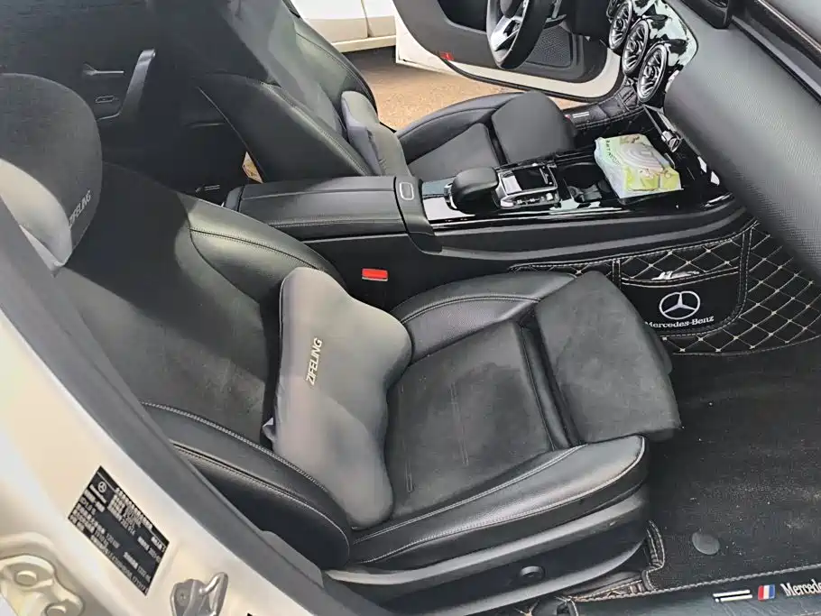 Mercedes-Benz A-Class — миниатюра 8