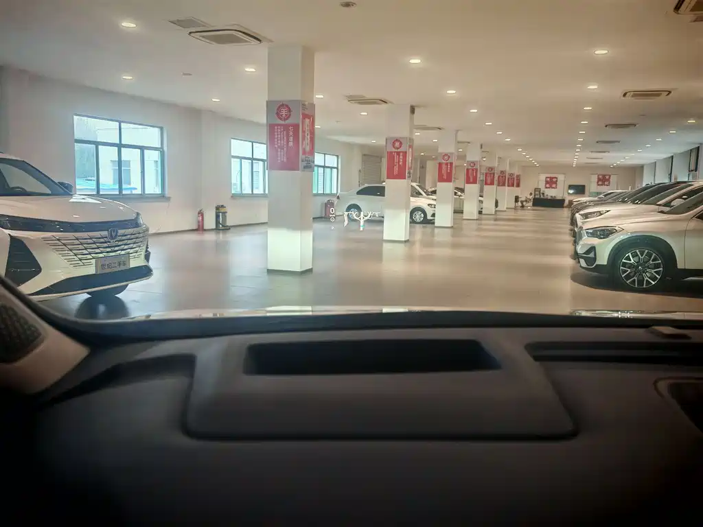 BUICK GL8 NEW ENERGY