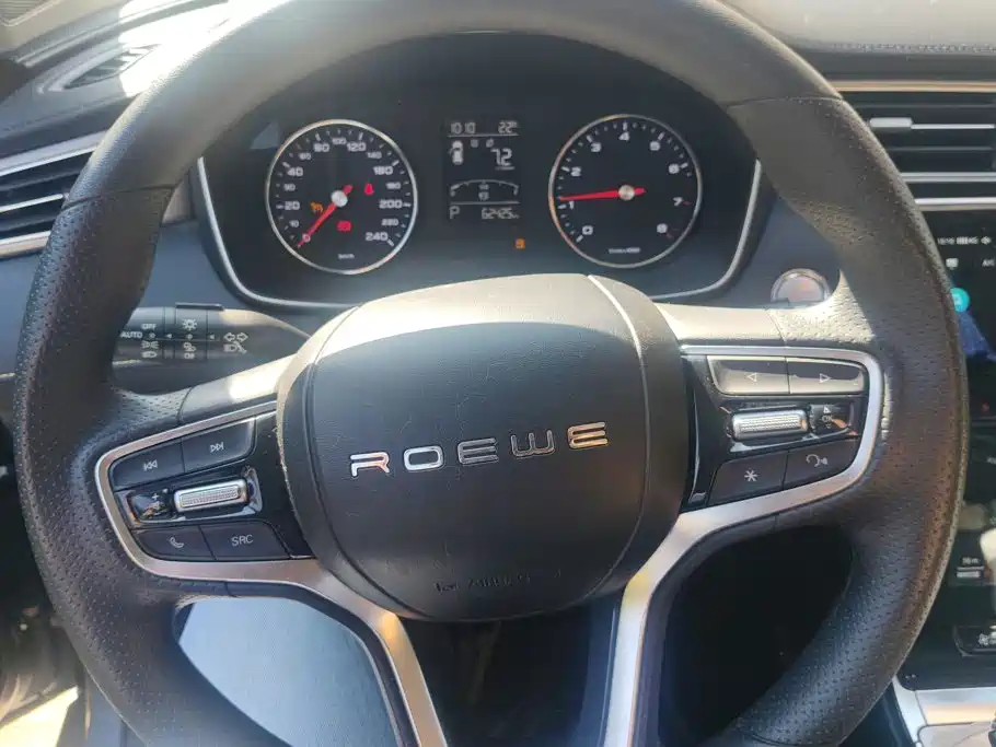 Roewe RX5 — миниатюра 15