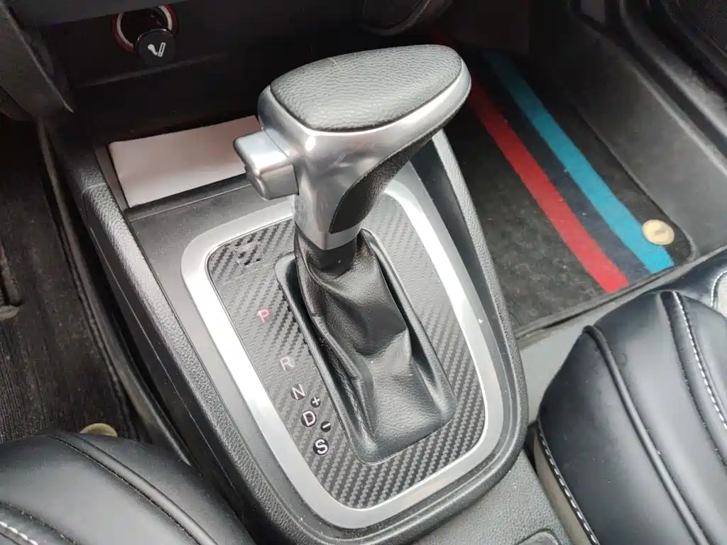 Bestune B30 — миниатюра 10