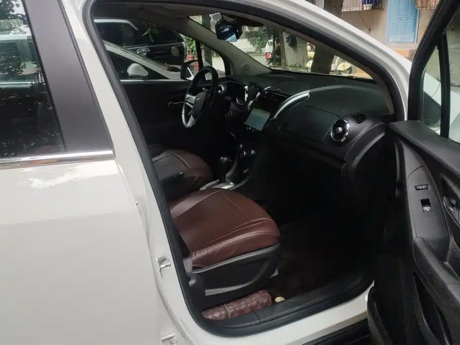 Chevrolet Trax — миниатюра 8