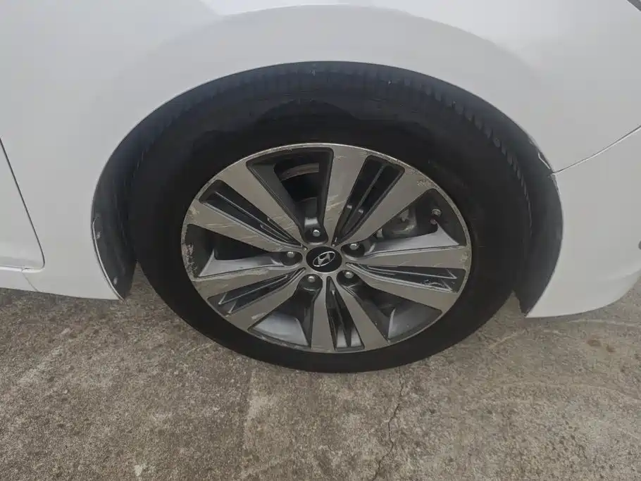 Hyundai Mistra — миниатюра 6