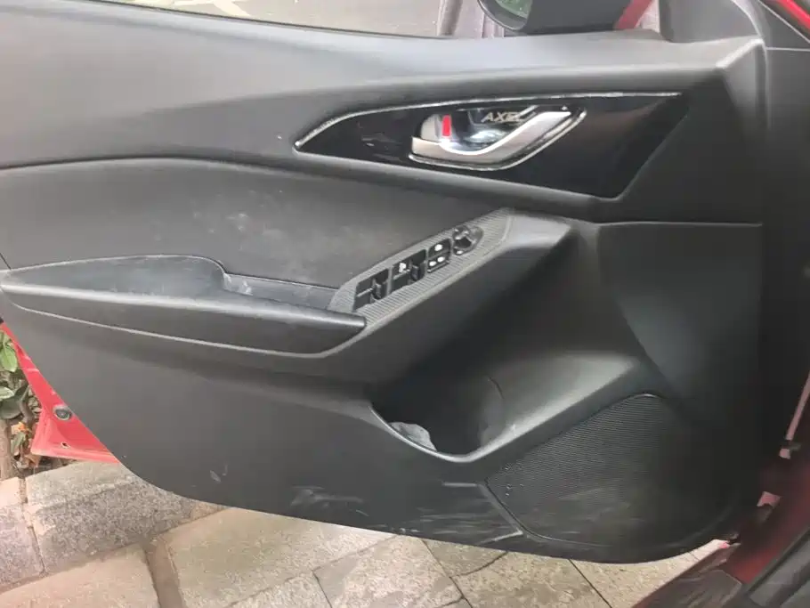 Mazda 3 Axela — миниатюра 7