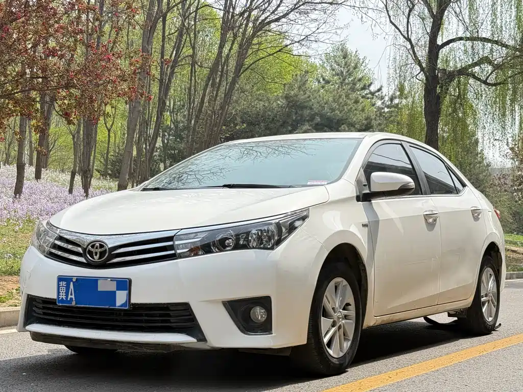 Toyota Corolla 2015