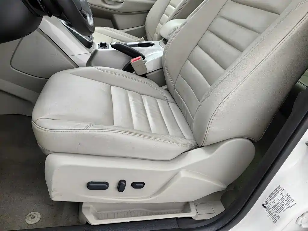 Ford Kuga — миниатюра 20