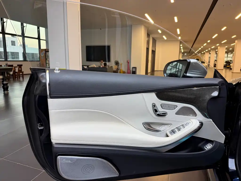 Mercedes-Benz S-Class — миниатюра 10