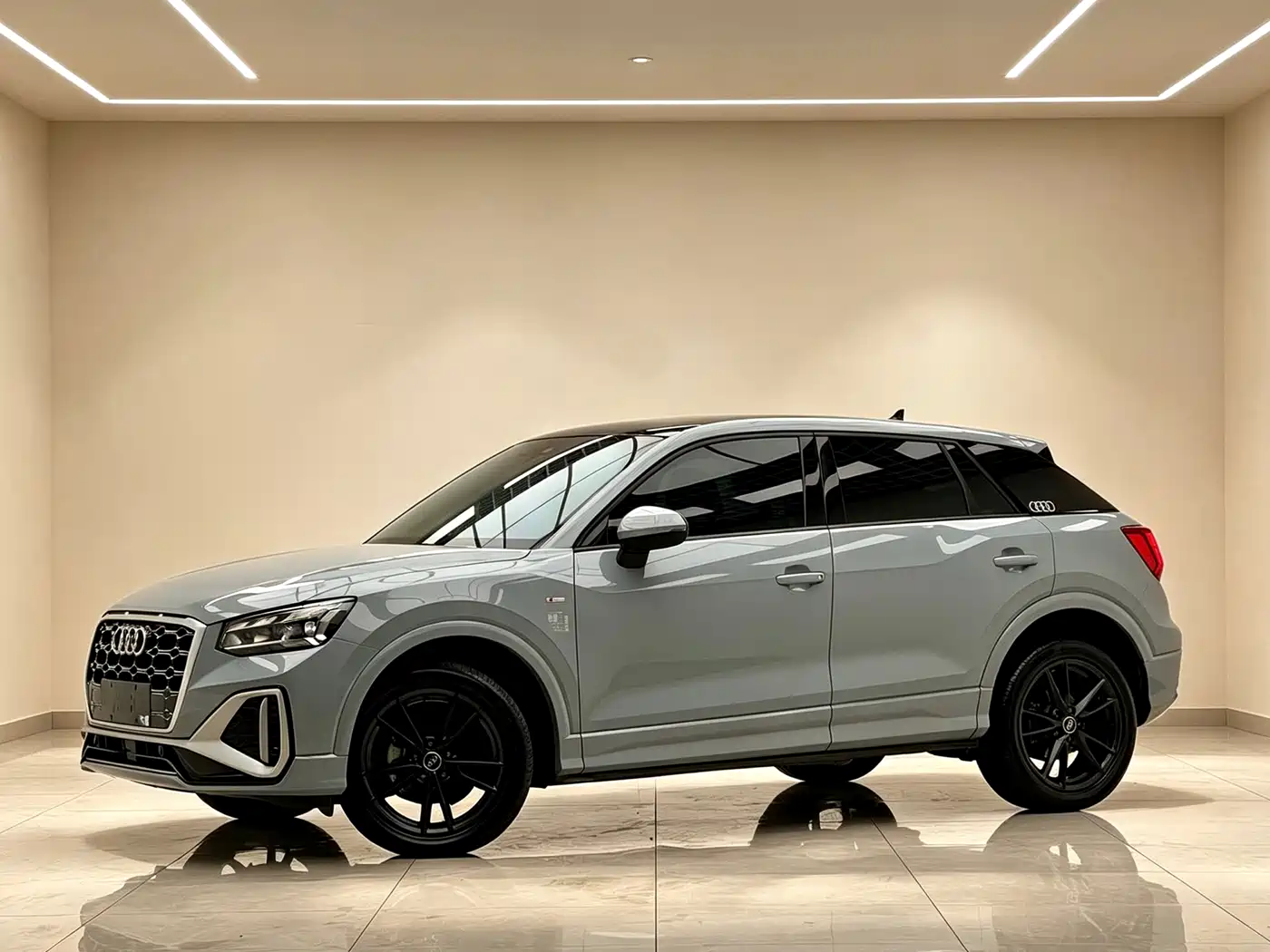 奥迪Q2L 2022款 35 TFSI 进取动感型 2022