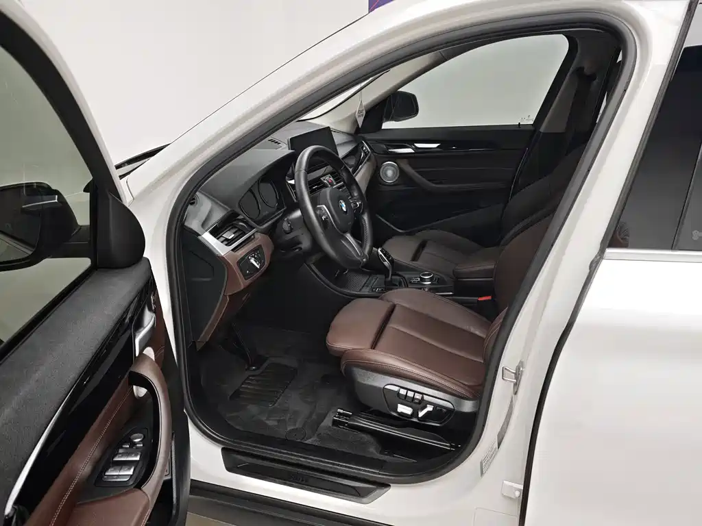 BMW X1 — миниатюра 13