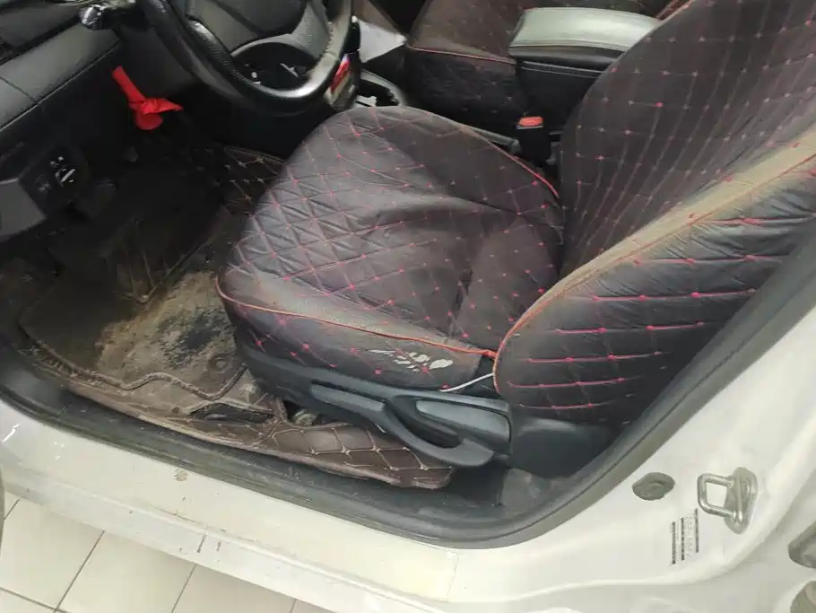 Toyota Vios FS — миниатюра 9
