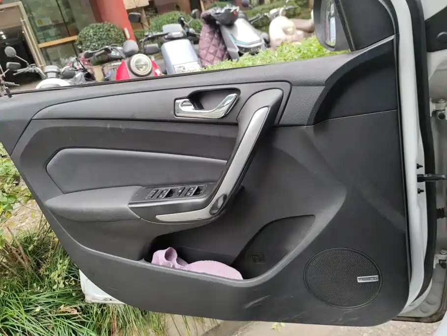 Chery Arrizo 5 — миниатюра 7