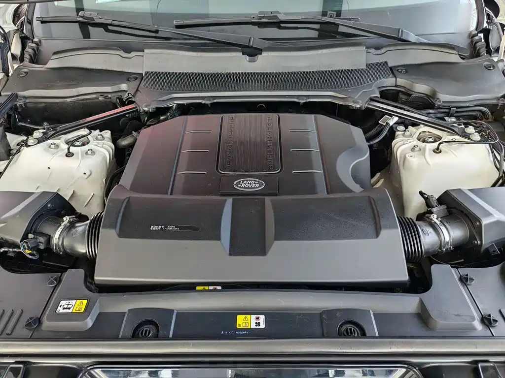 Land Rover Sport — миниатюра 17