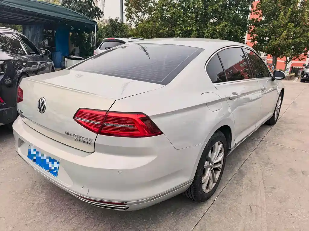 Volkswagen Magotan — миниатюра 7
