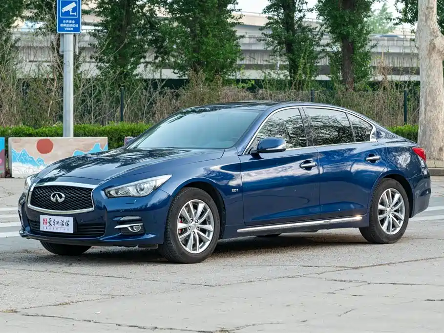 Infiniti Q50L 2016