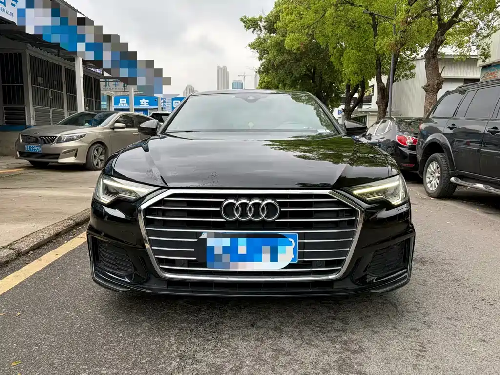 Audi A6L 2021 40 TFSI Luxury