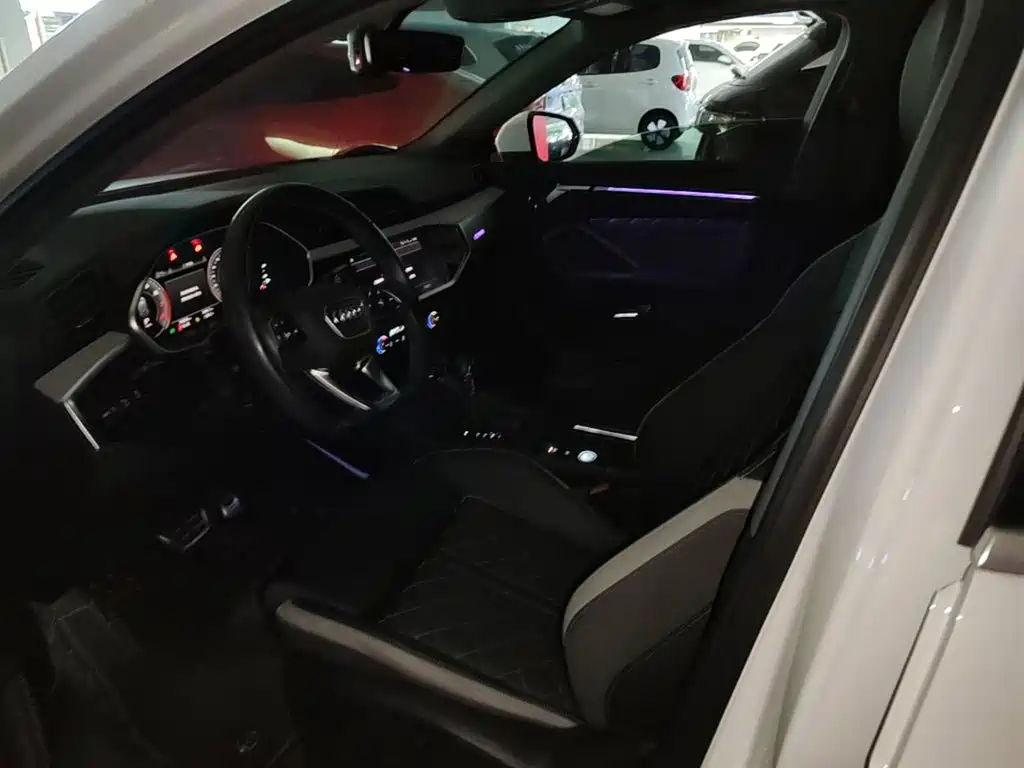 Audi Q3 — миниатюра 15