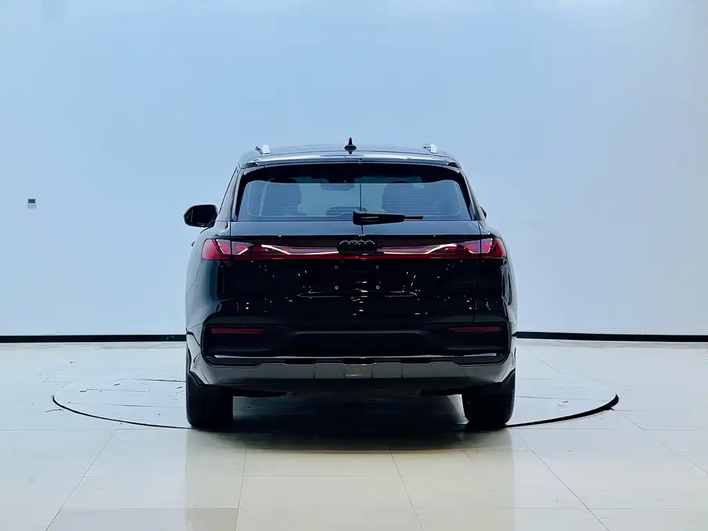 Audi Q6 — миниатюра 11
