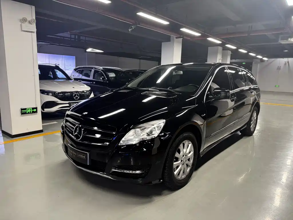 Mercedes-Benz R 2017 R 320 4MATIC
