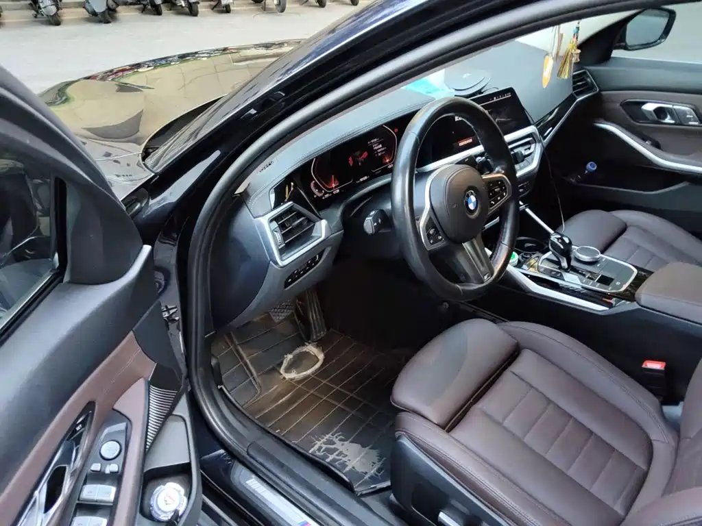 BMW 3 Series — миниатюра 14
