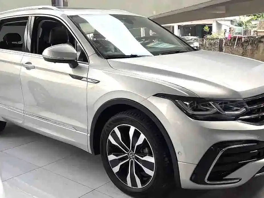 Volkswagen Tiguan L 2023 Facelift 380TSI Auto 4WD R-Line Flagship Edition 7 seats