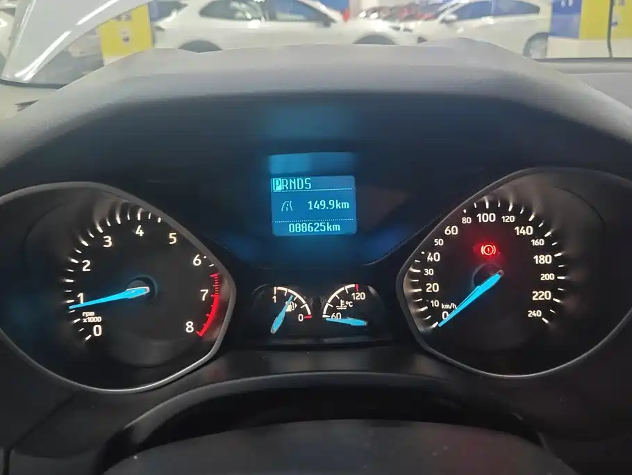 Ford Focus — миниатюра 14