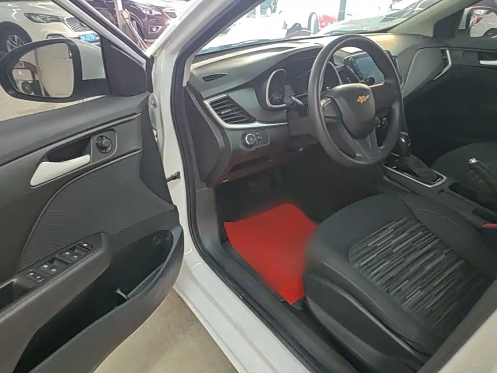 Chevrolet Cavalier — миниатюра 16