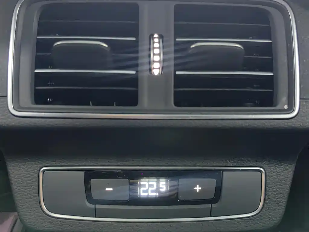 Audi Q5L 2024 45 TFSI