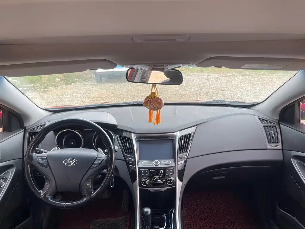 Hyundai Sonata — миниатюра 18