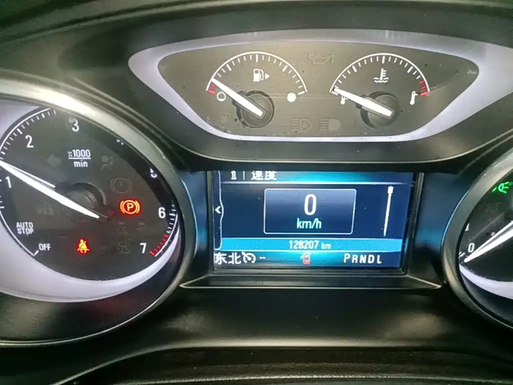 Buick Envision Plus — миниатюра 12