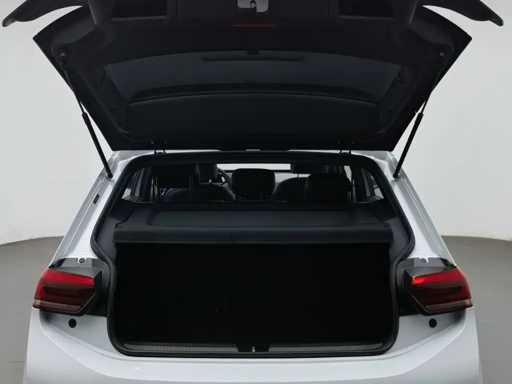 Volkswagen ID.3 — миниатюра 16