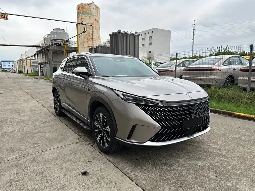 Roewe RX5 — миниатюра 2