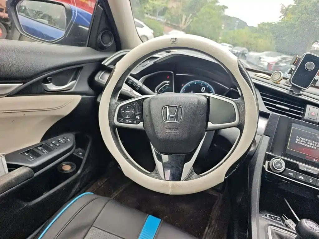 Honda Civic — миниатюра 3