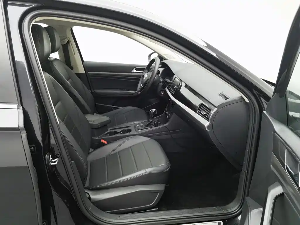 Volkswagen Lavida — миниатюра 23