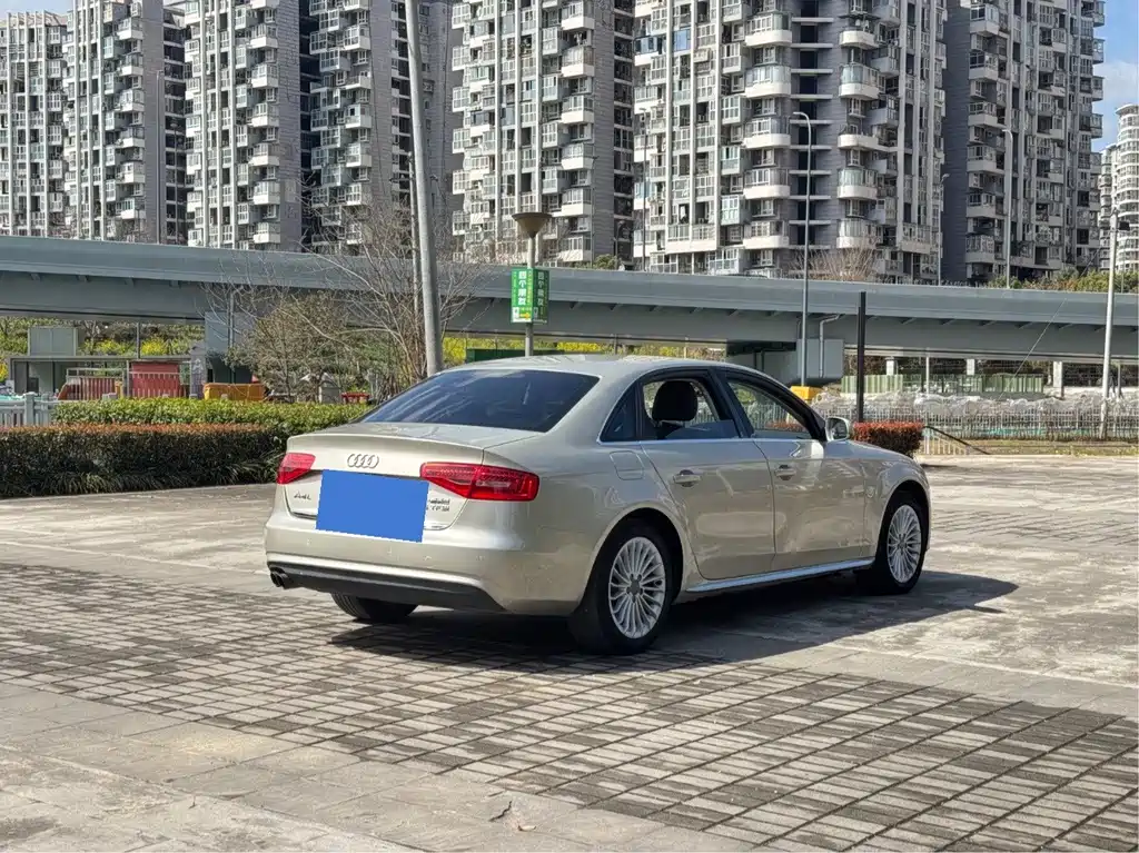 Audi A4L 2016 35 TFSI AT