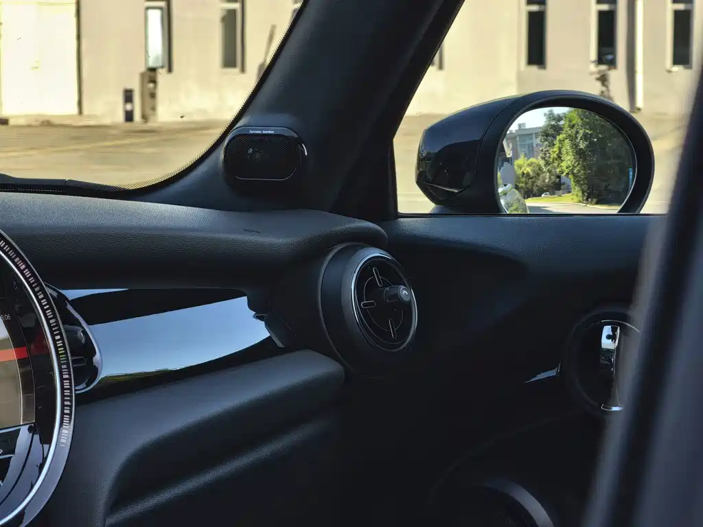 MINI Mini — миниатюра 14