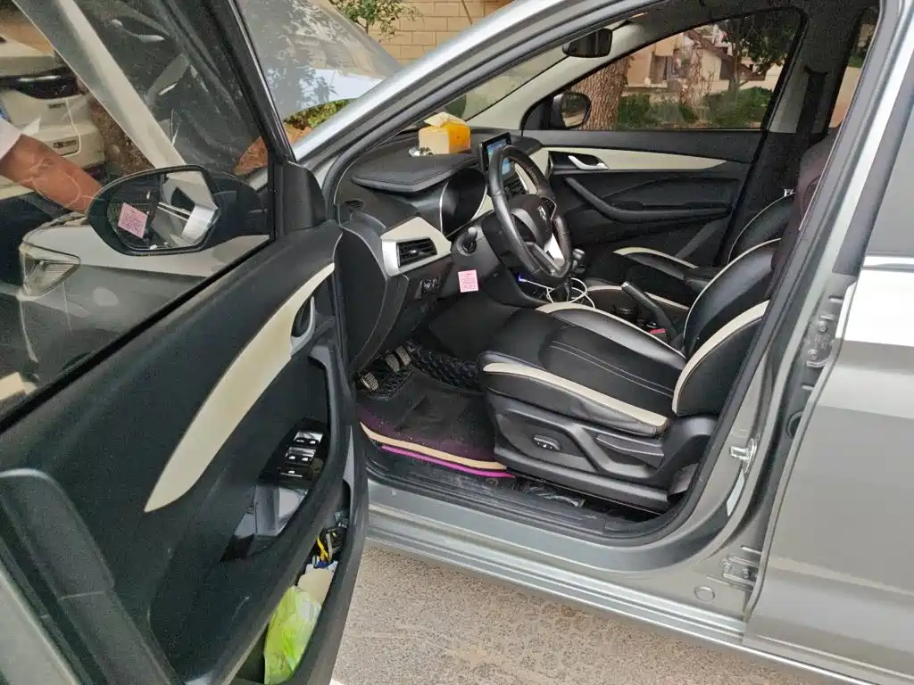 Baojun 360 — миниатюра 14