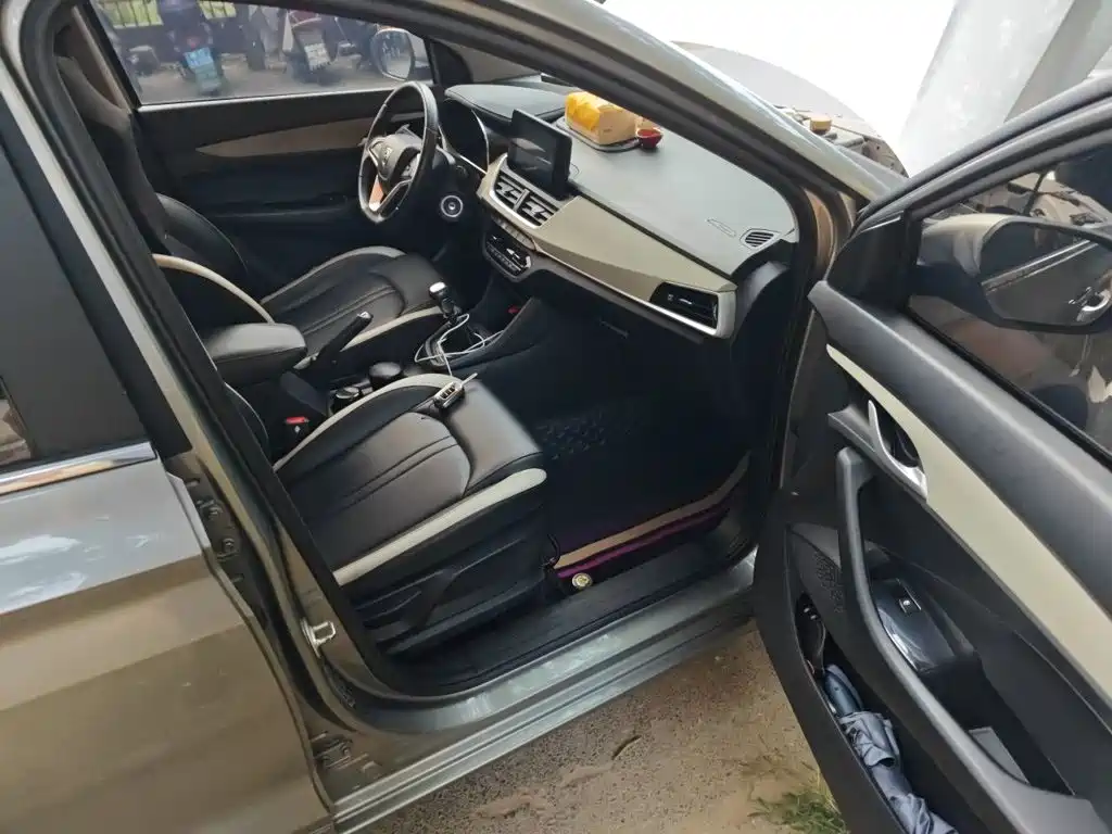 Baojun 360 — миниатюра 20