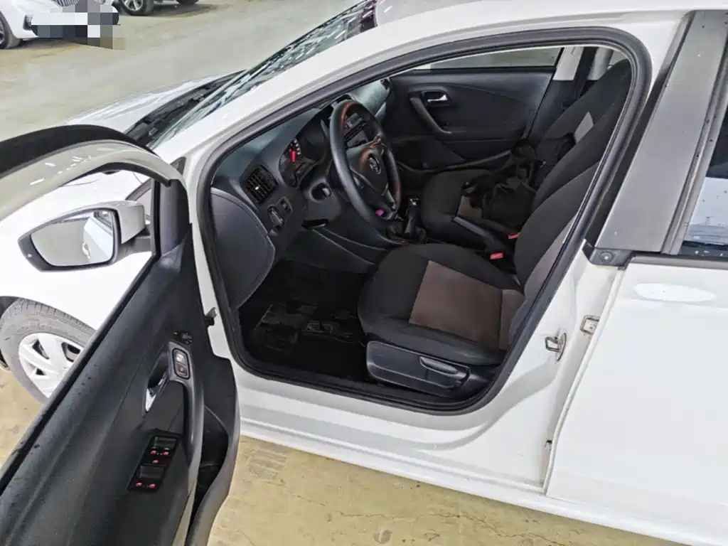 Volkswagen Polo — миниатюра 16