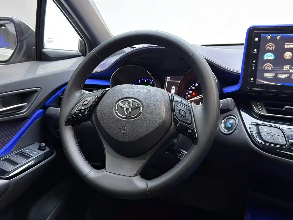 Toyota IZOA — миниатюра 7