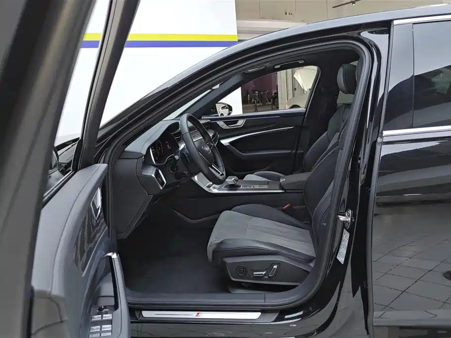 Audi A6L 2024 45 TFSI