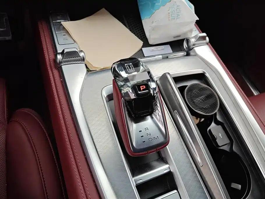 TANK TANK 700 NEW ENERGY