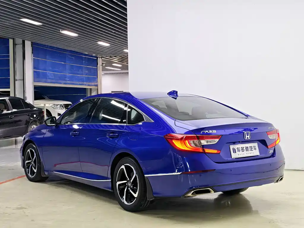 Honda Accord — миниатюра 5