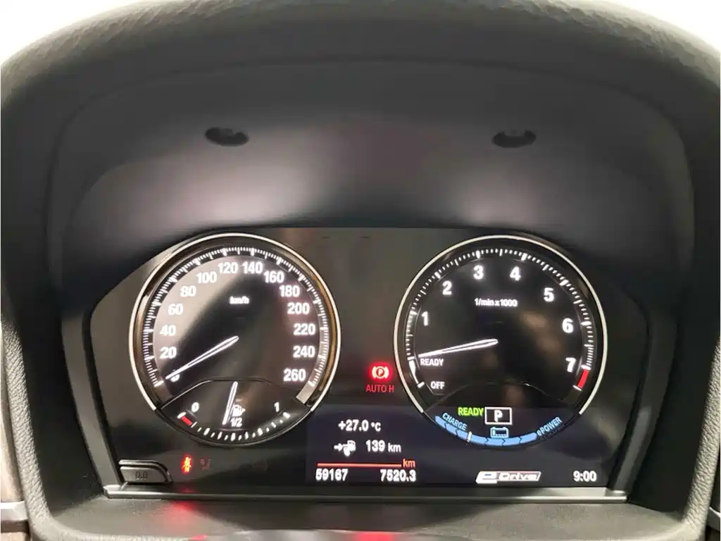 BMW X1 New Energy — миниатюра 9