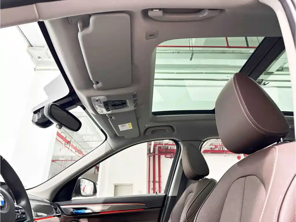 BMW X1 New Energy — миниатюра 11