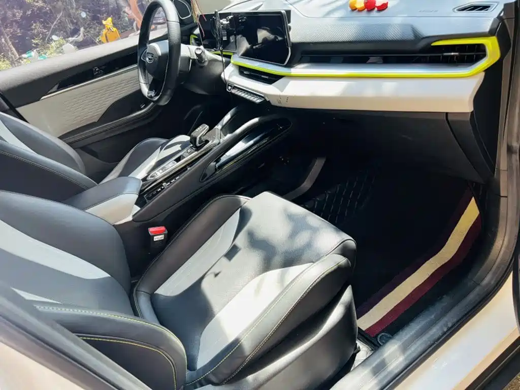 Geely Binyue — миниатюра 15