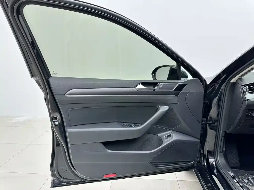 Volkswagen Magotan — миниатюра 7