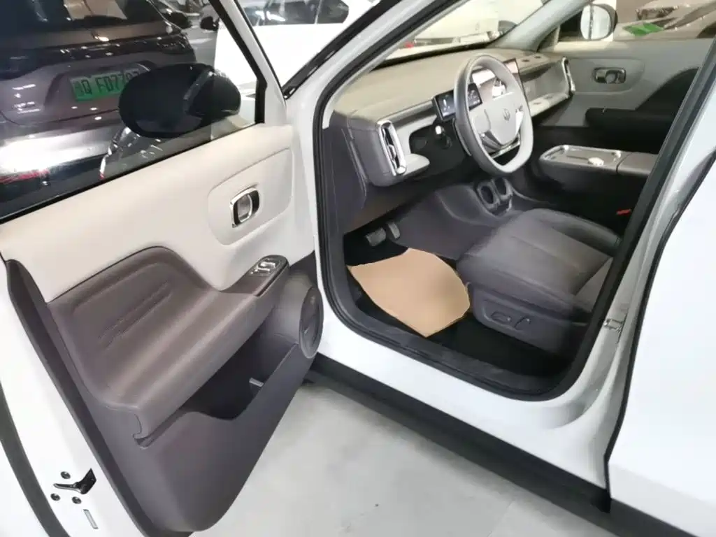 Leapmotor Leapmotor B10 — миниатюра 16