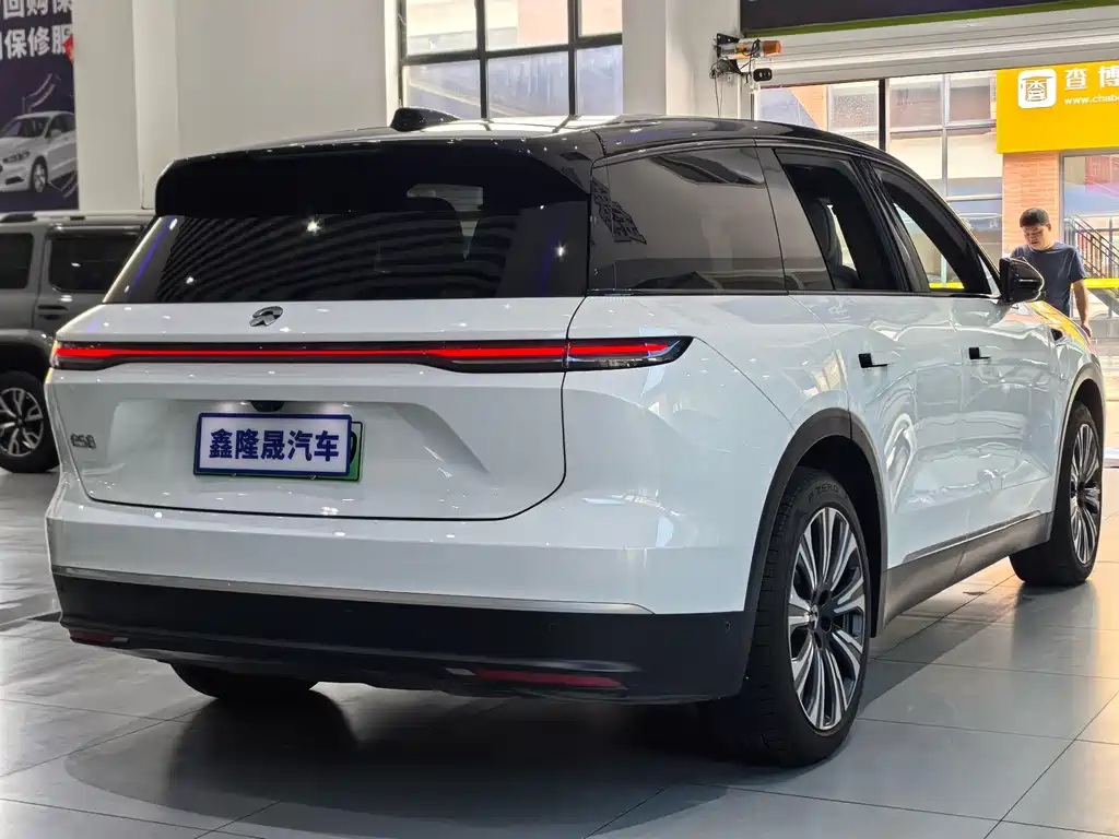 NIO ES8 — миниатюра 15