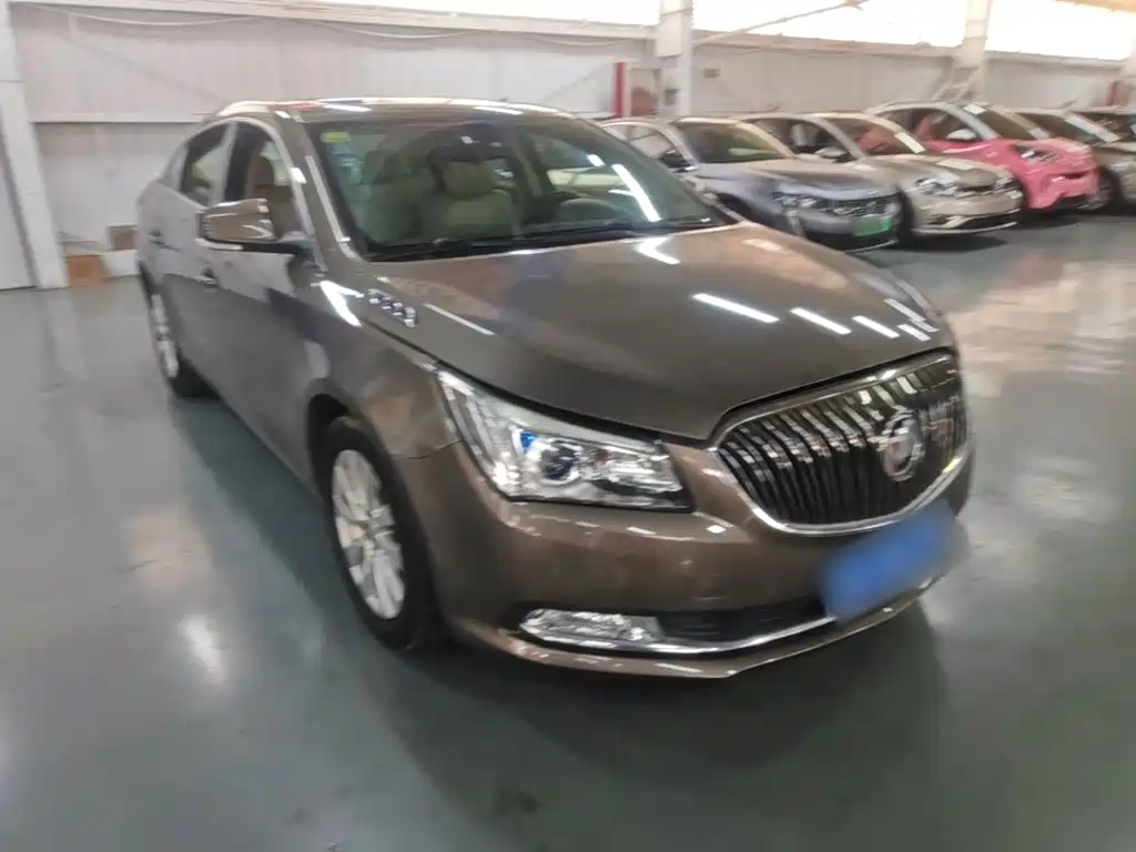 Buick LaCrosse — миниатюра 4